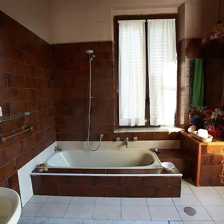 Era Apartment *